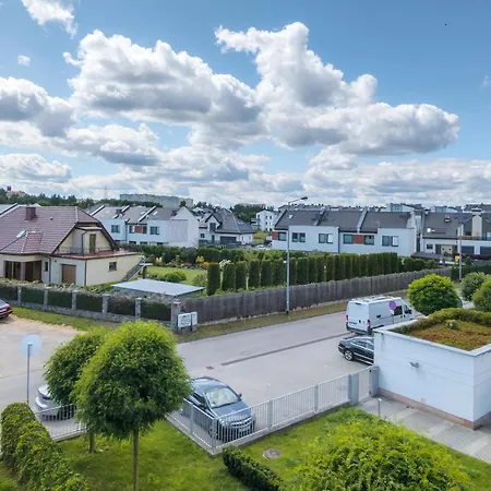 Beautiful Czarnieckiego With Balcony By Renters Gdynia