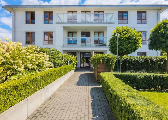 Beautiful Czarnieckiego With Balcony By Renters *